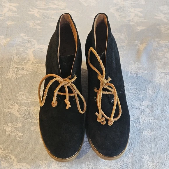 Sperry Harlow suede wedge lace up boots - Picture 3 of 8